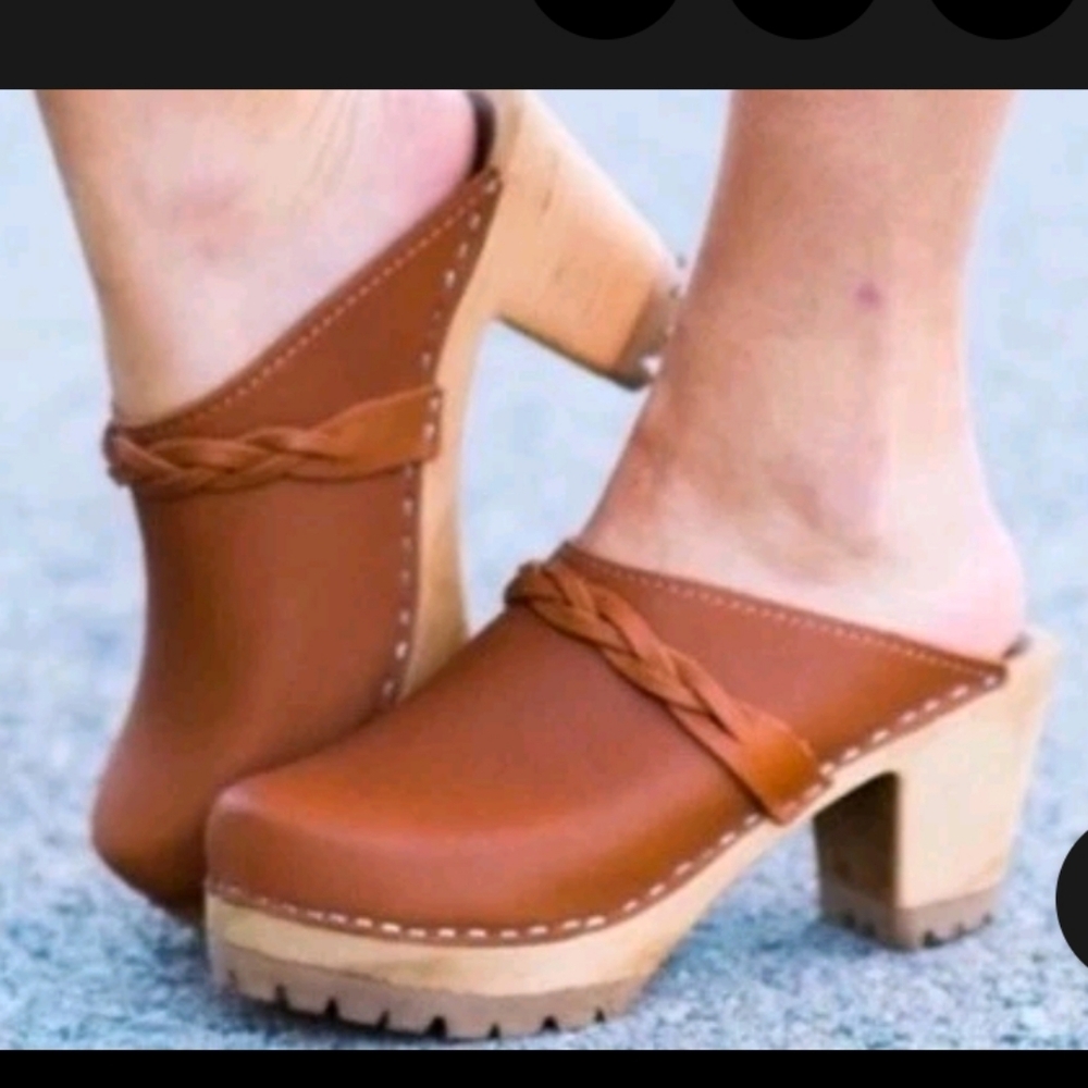 MIA Elsa Clogs Size 39 Women's Brown Leather Clogs w Braided Detail - Picture 9 of 12